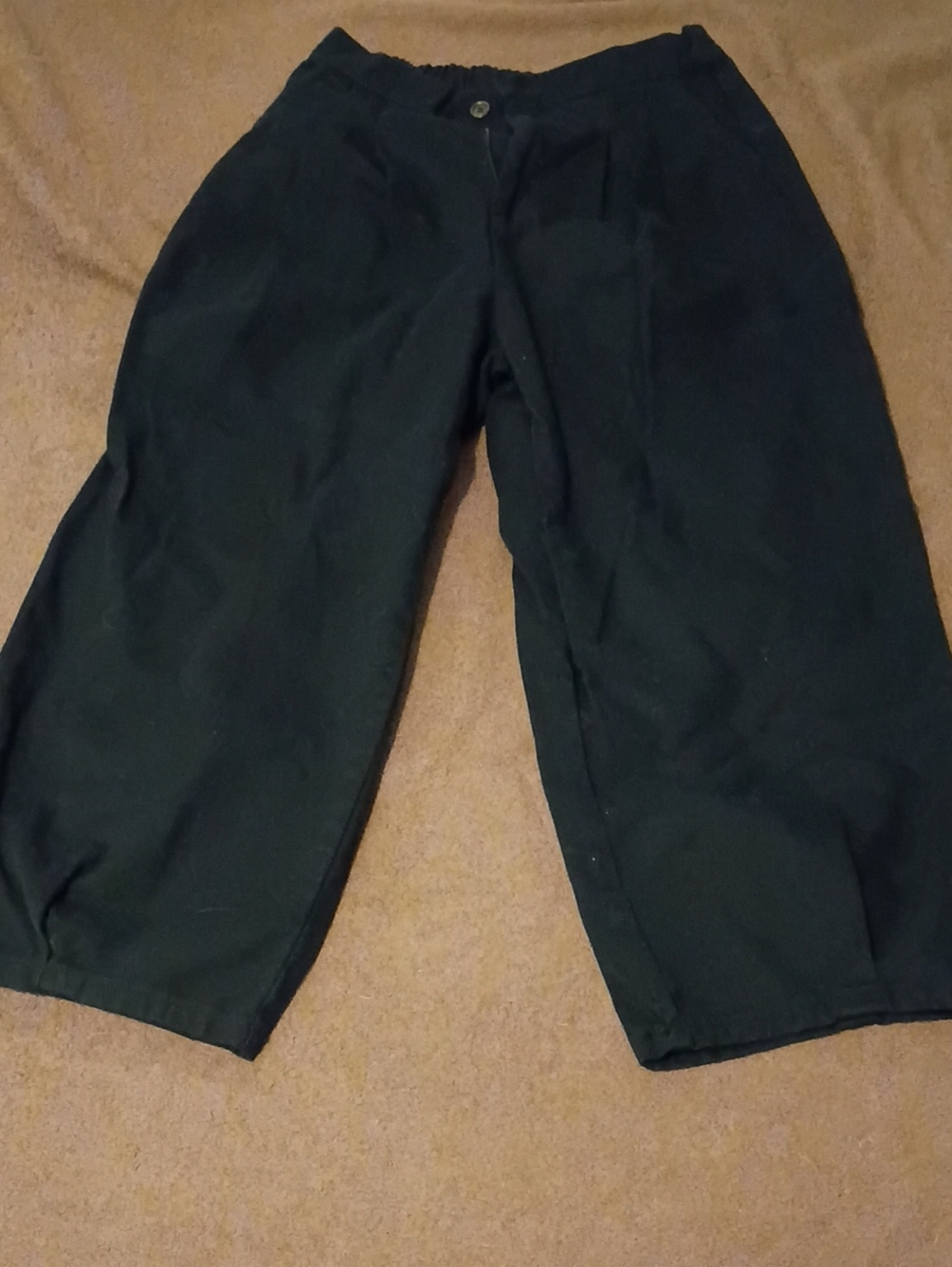 Women's Black Wide-Leg Jogger Pants with Button Waist